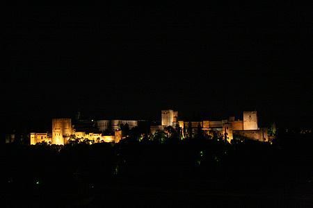 alhambra_noche_1.jpg